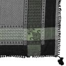 Stylishly detailed scarf with Kufiya style - Pattern 1 - black - green - olive